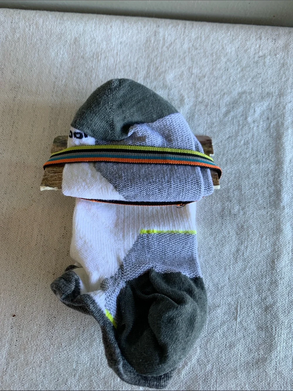 Smartwool Women's Low-Cut Socks in White & Gray